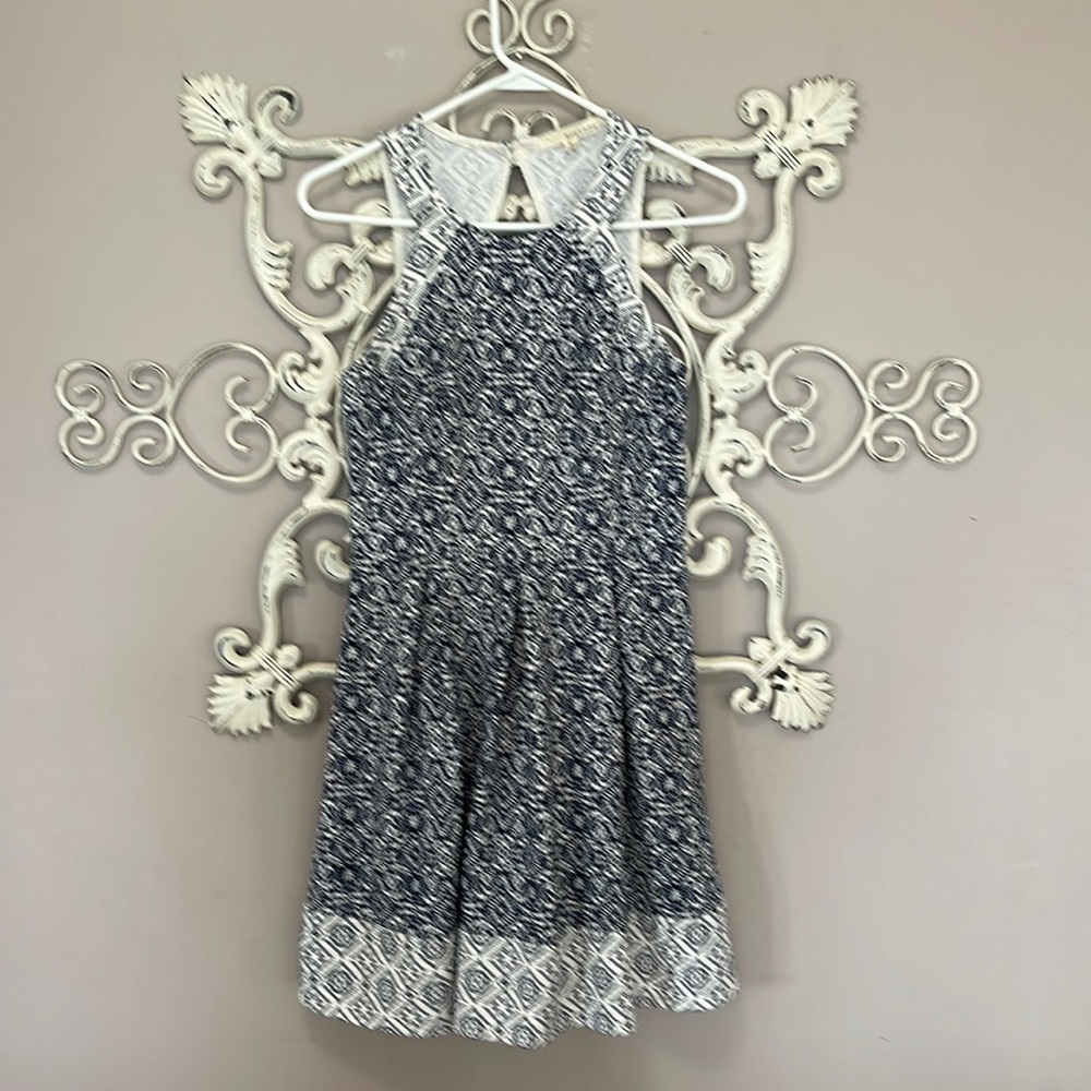 Girls sleeveless dress size medium